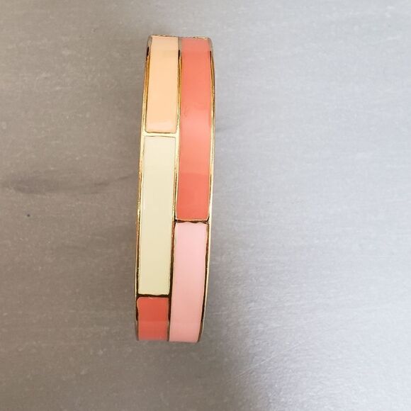 3 for $25 Bracelet - Picture 1 of 11